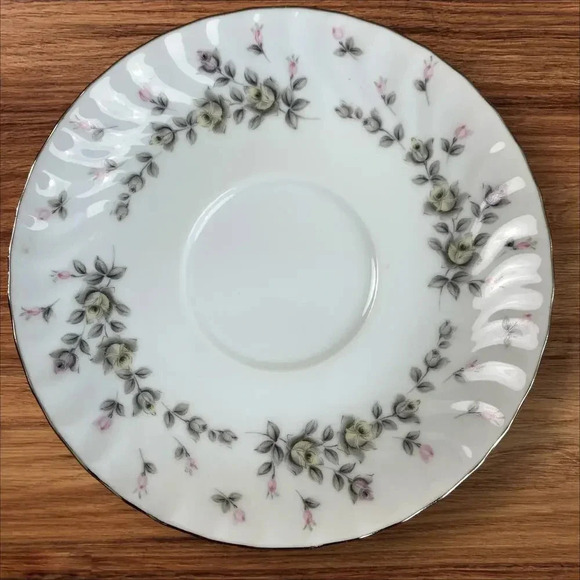 Style House Vintage Platinum Rose Fine China Picardy Saucers Set of 6 Japan 6 In - Picture 3 of 9